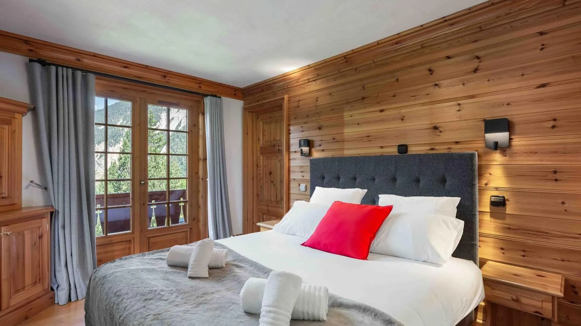 Chalet Savoyard De Caractere Avec Sauna Et Cheminee A Courchevel 1650 - Fr-1-563-17ヴィラ 0*,  フランス